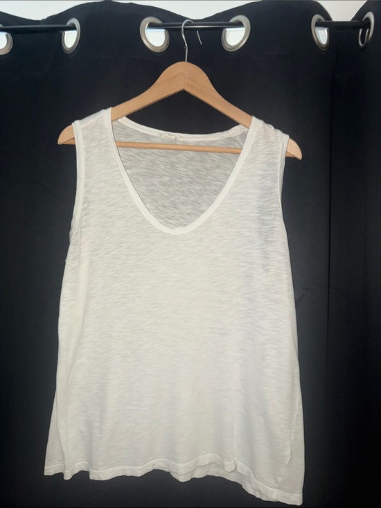 Caslon Tops - Caslon White V-Neck Slub Tank Top